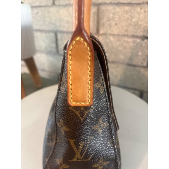 Louis Vuitton PM Petite Mini Looping Y2K - Picture 6 of 16